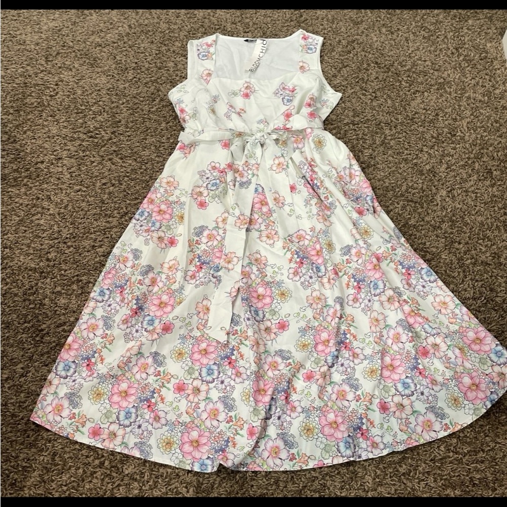 bloomchic nwt sleeveless pastel square neck dress size 12